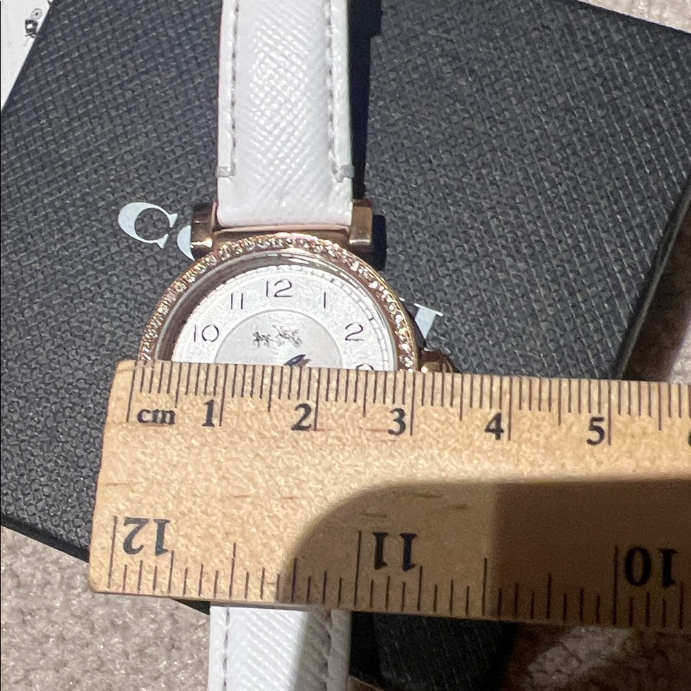Coach Women's Rose Gold watch 30m water resistant White Genius leather strap - Picture 5 of 8
